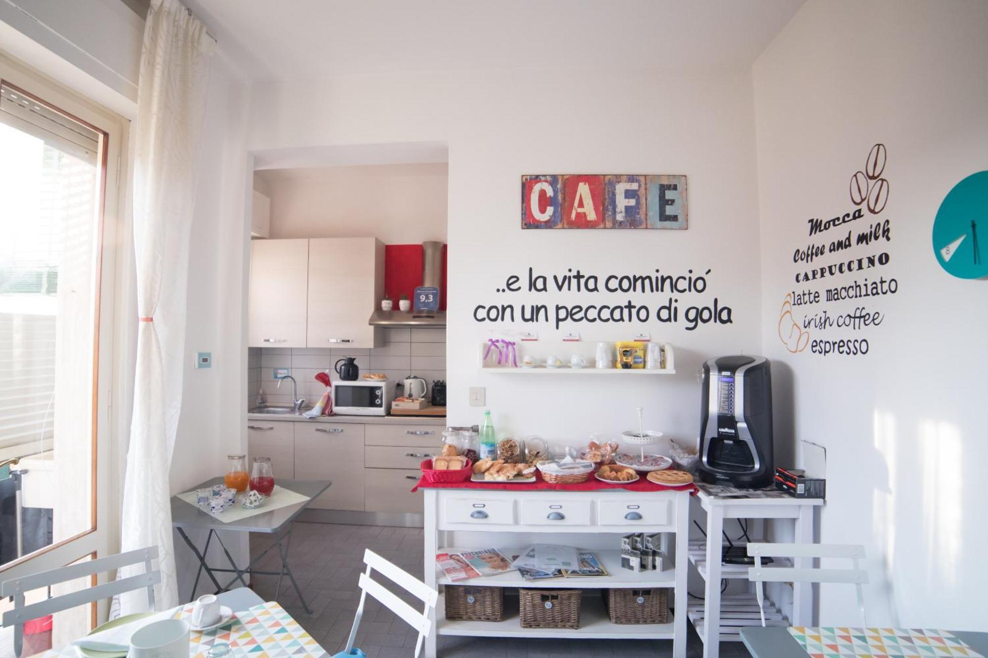 B&B Cento Passi Dalle Mura ルッカ エクステリア 写真