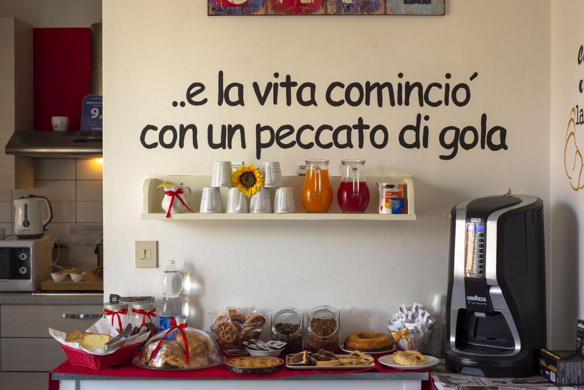 B&B Cento Passi Dalle Mura ルッカ エクステリア 写真