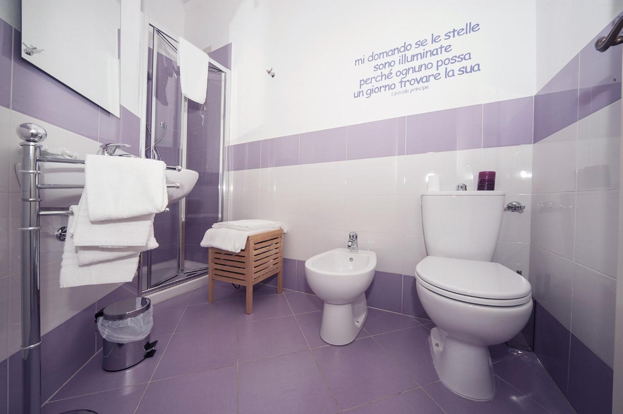 B&B Cento Passi Dalle Mura ルッカ 部屋 写真