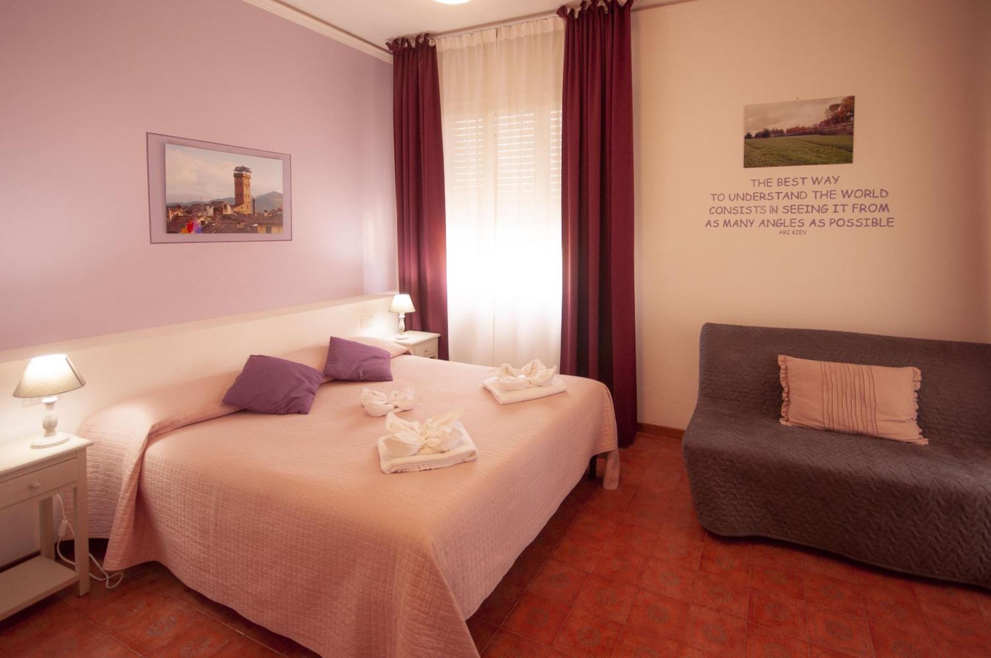 B&B Cento Passi Dalle Mura ルッカ 部屋 写真